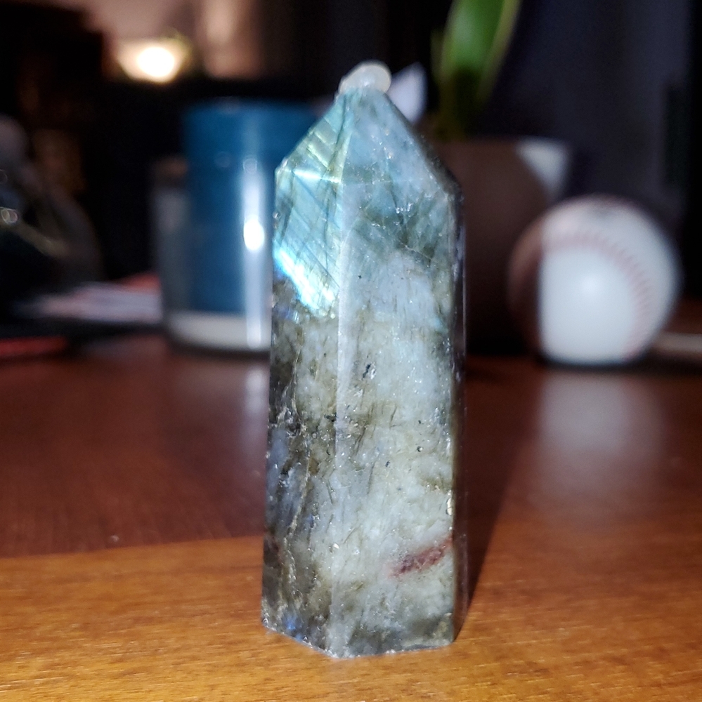 Labradorite Crystal Tower Point - Picture 2 of 7